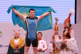 Капитал - Жасулан Кыдырбаев завоевал «золото» ЧМ по тяжелой атлетике