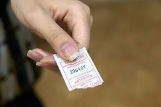 Капитал - Ахметжан Есимов призывает пользоваться общественным транспортом