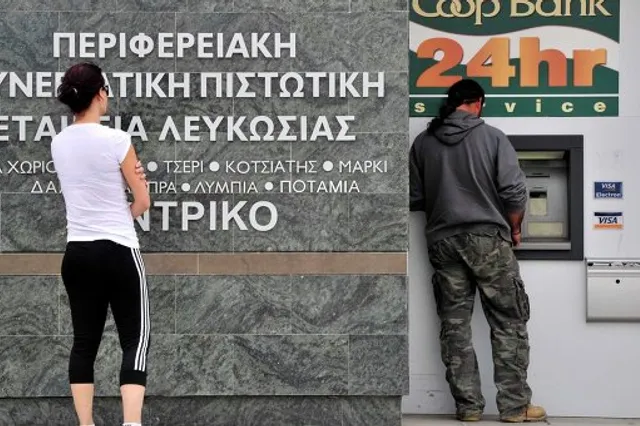 Вкладчики Кипра пока не могут снять деньги со счета