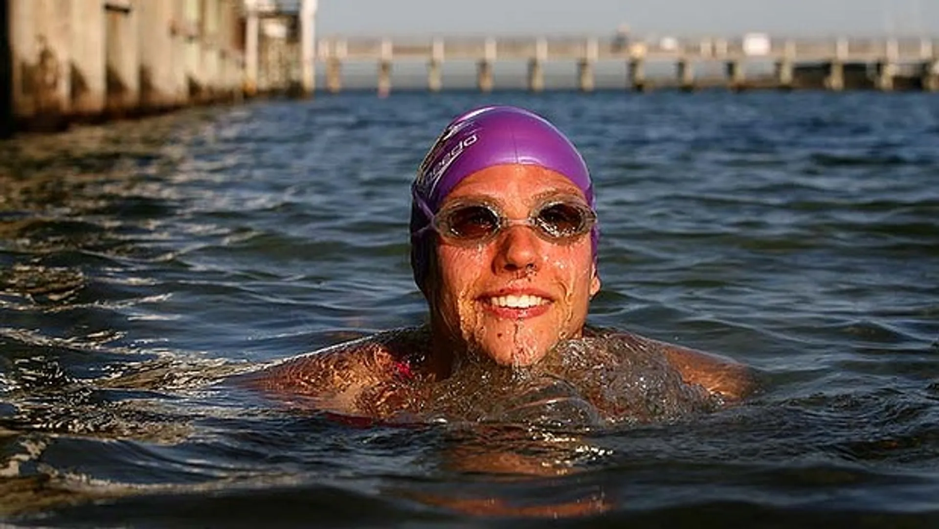 Капитал - Австралийская пловчиха не смогла установить мировой рекорд