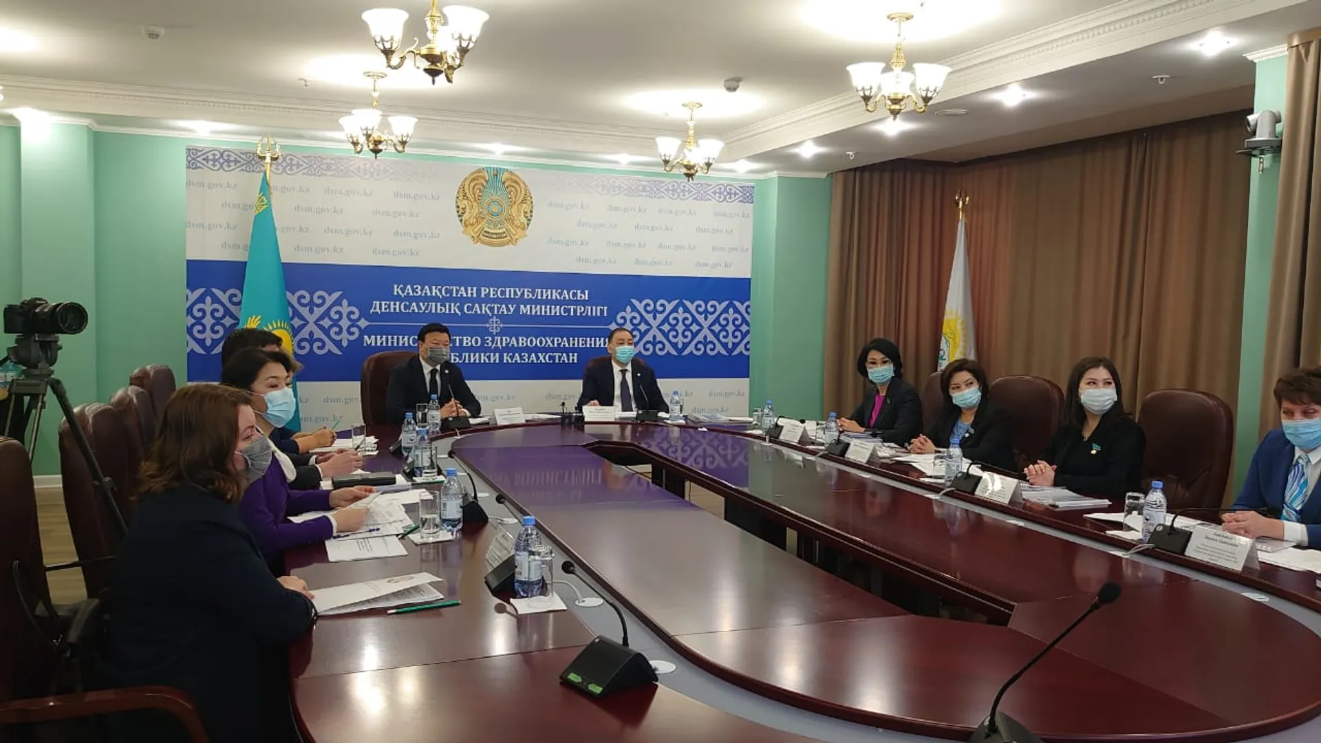 Капитал - На финансирование медпомощи направят 1,8 трлн тенге