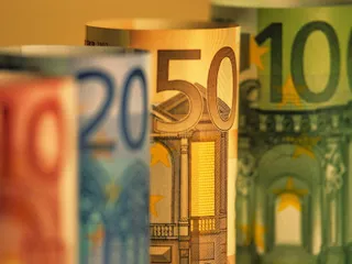 Капитал - Объем теневой экономики Европы превысит 2 трлн. евро