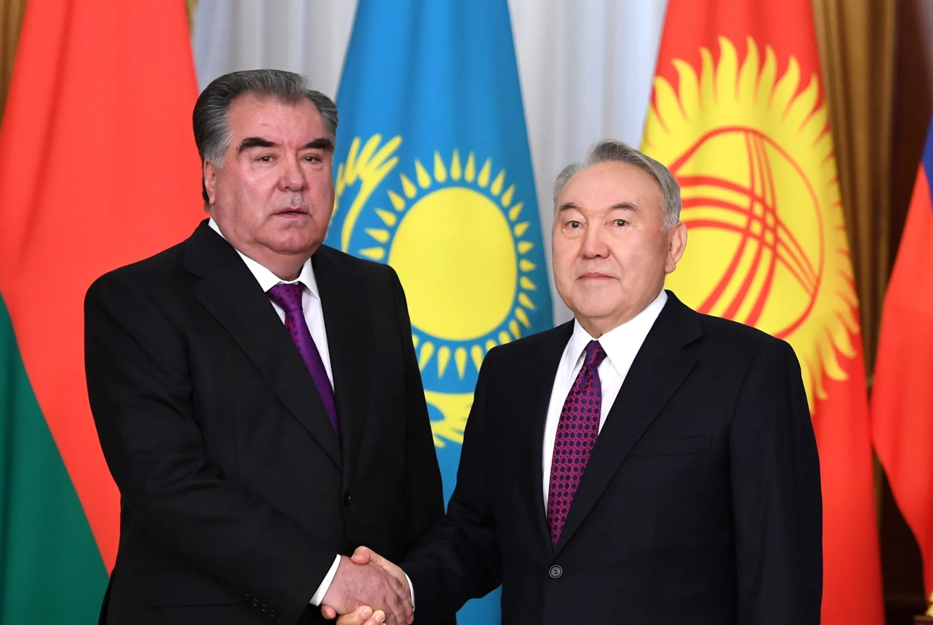 Капитал - Нурсултан Назарбаев встретился с главами соседних государств