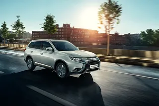 Капитал - Mitsubishi Outlander обновился