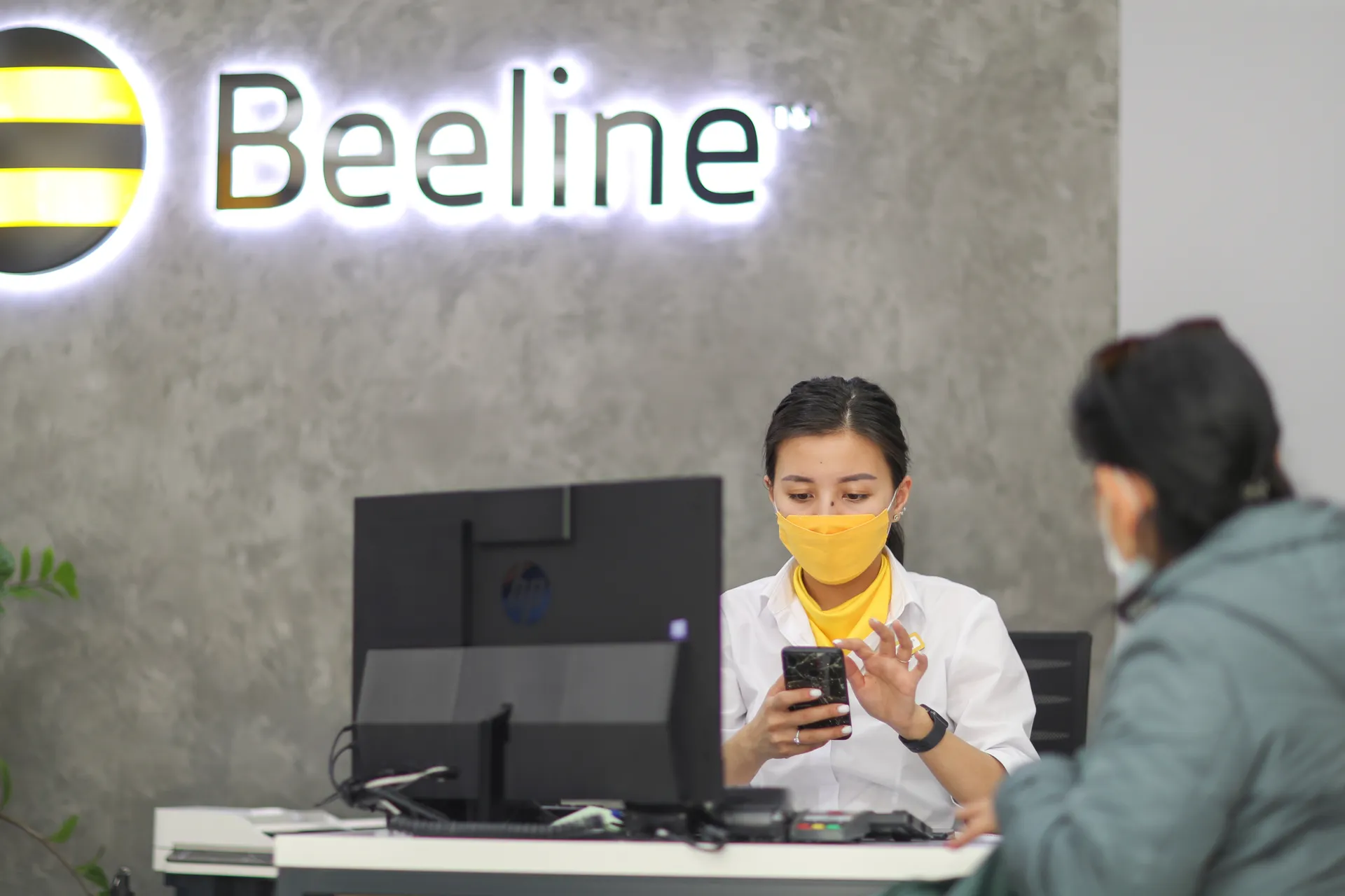 Капитал - Цифровыми документами теперь можно воспользоваться
в офисах Beeline