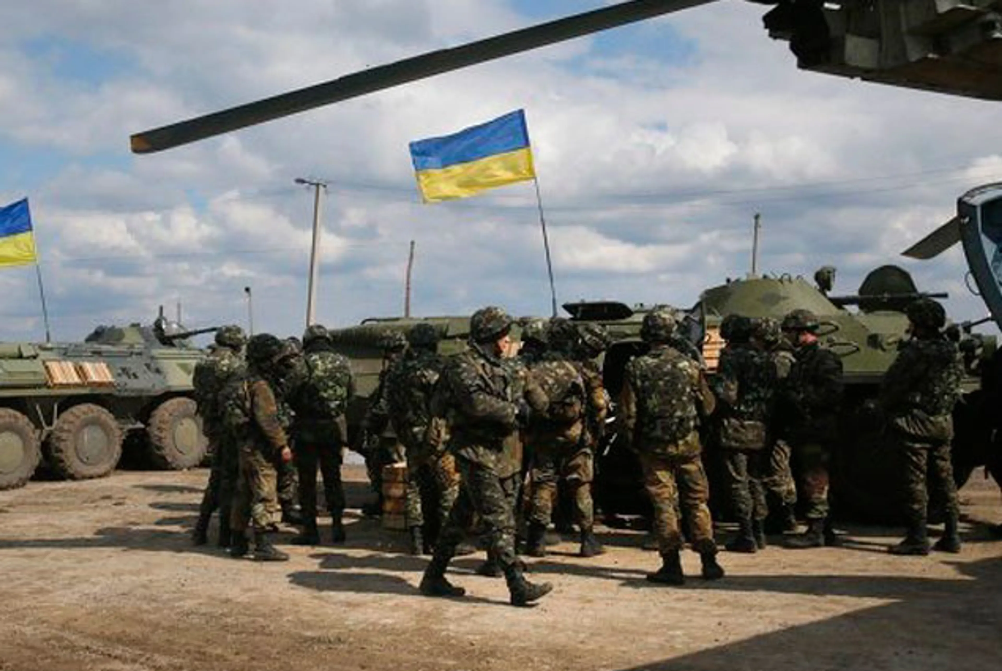 Капитал - Рада призвала вывести войска с востока Украины