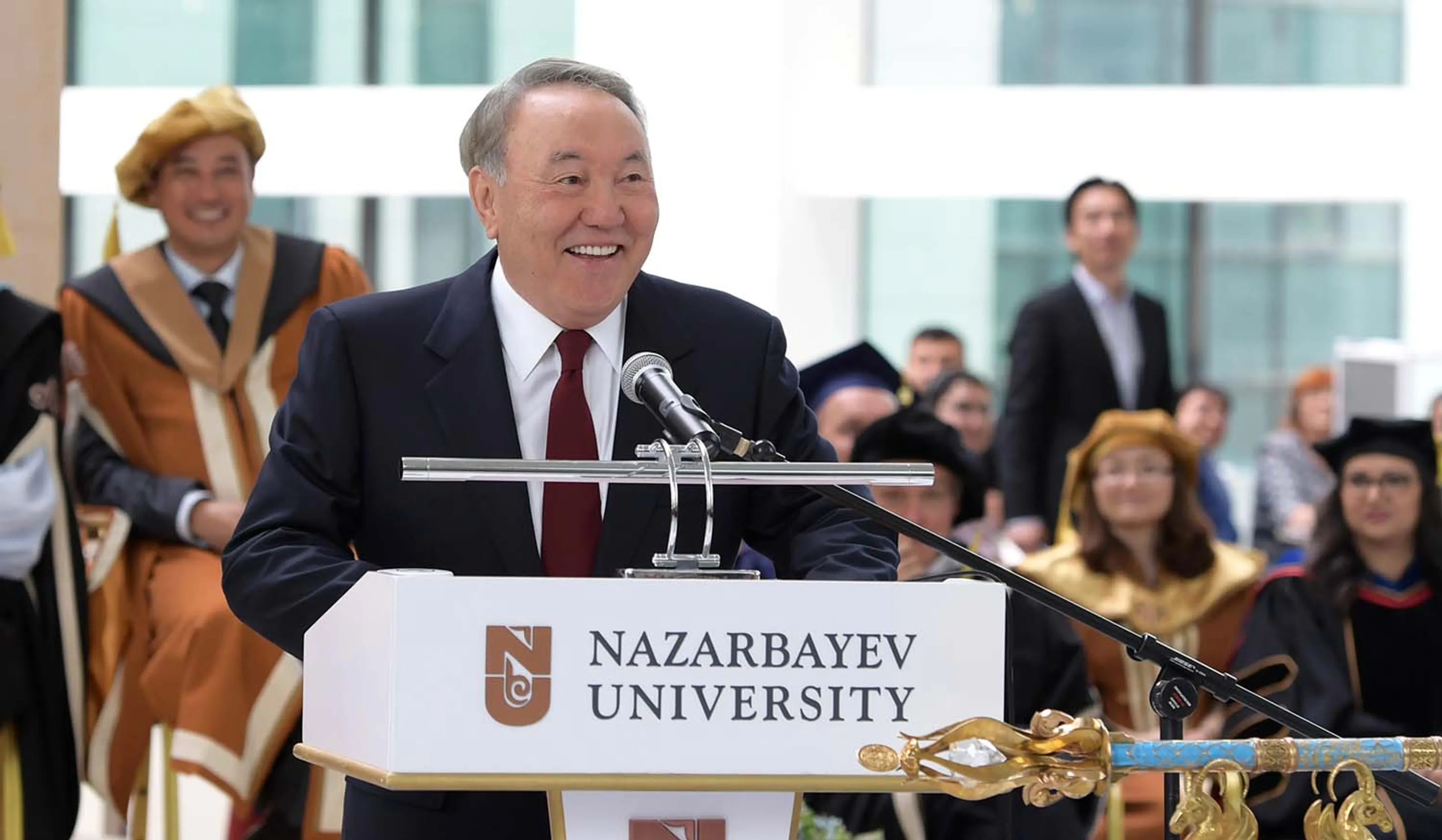 Капитал - Нурсултан Назарбаев: Меня не учили, как стать президентом