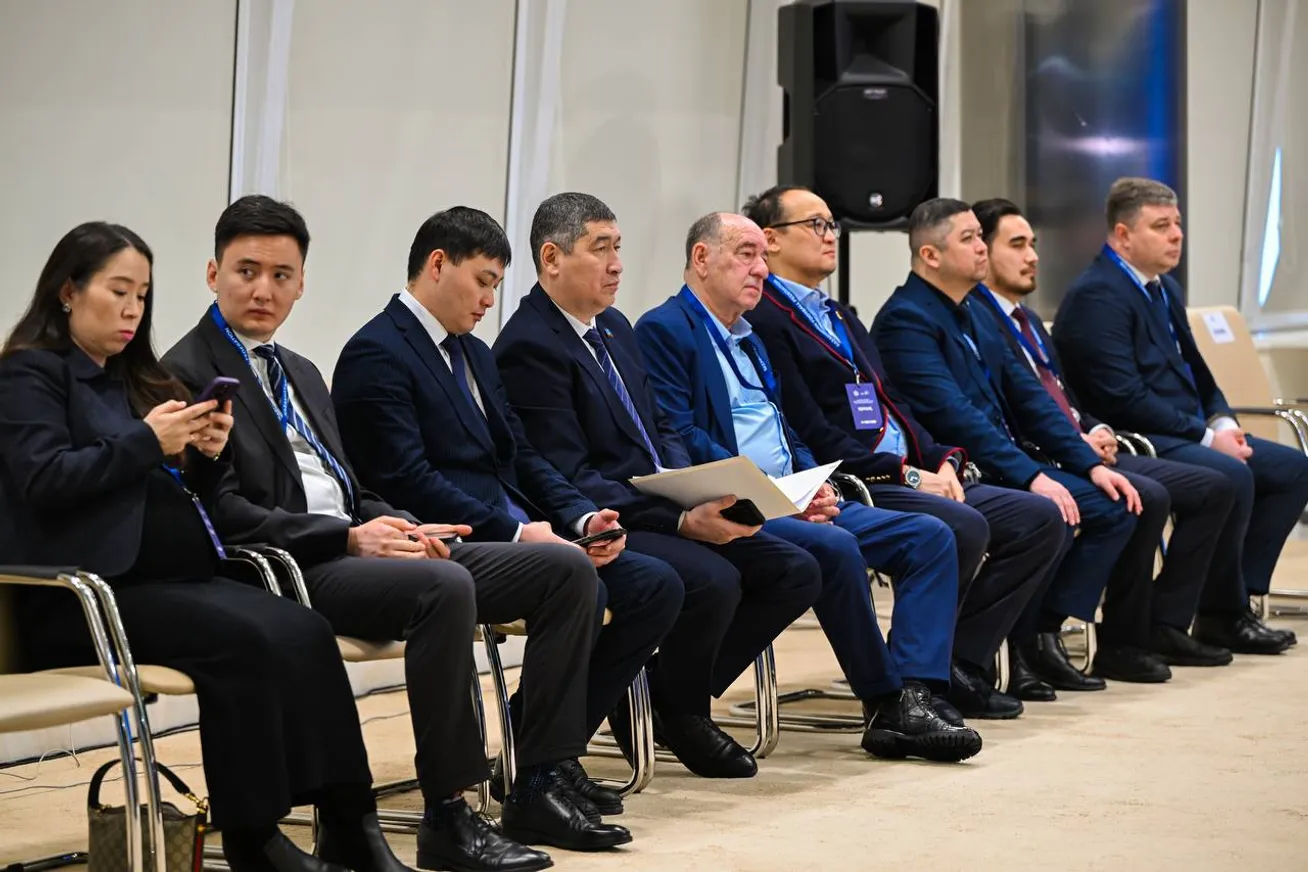 Федерацию футбола Казахстана возглавил Марат Омаров - фото kapital.kz