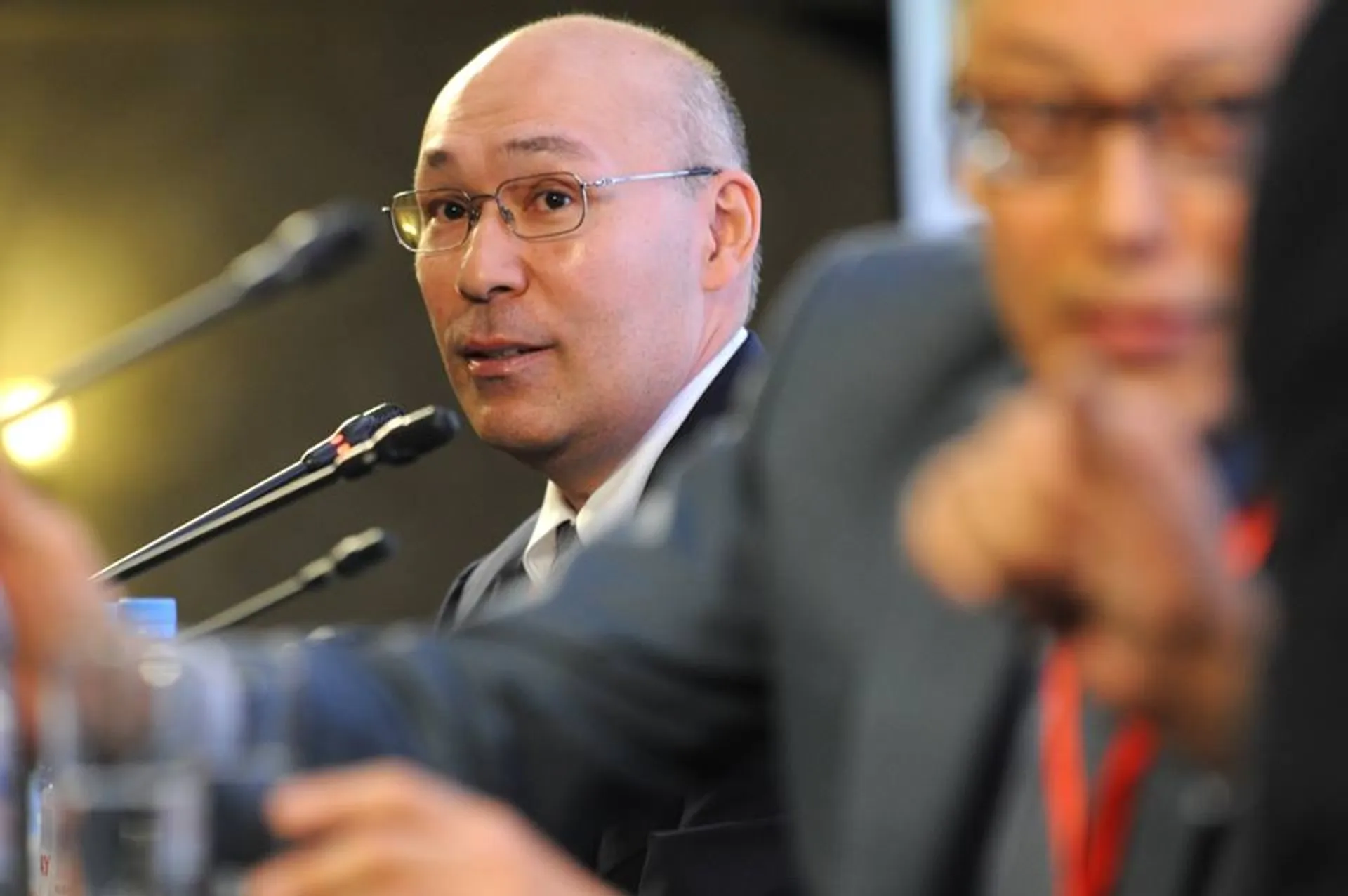 Капитал - Кайрат Келимбетов: В зал успеха я бы поставил переход на плавающий курс