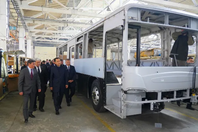 Бакытжан Сагинтаев посетил завод Daewoo Bus Kazakhstan