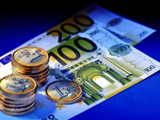 Капитал - Латвия переходит на евро с 2014 года