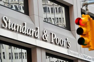 Капитал - S&P сохранило негативный прогноз по Японии