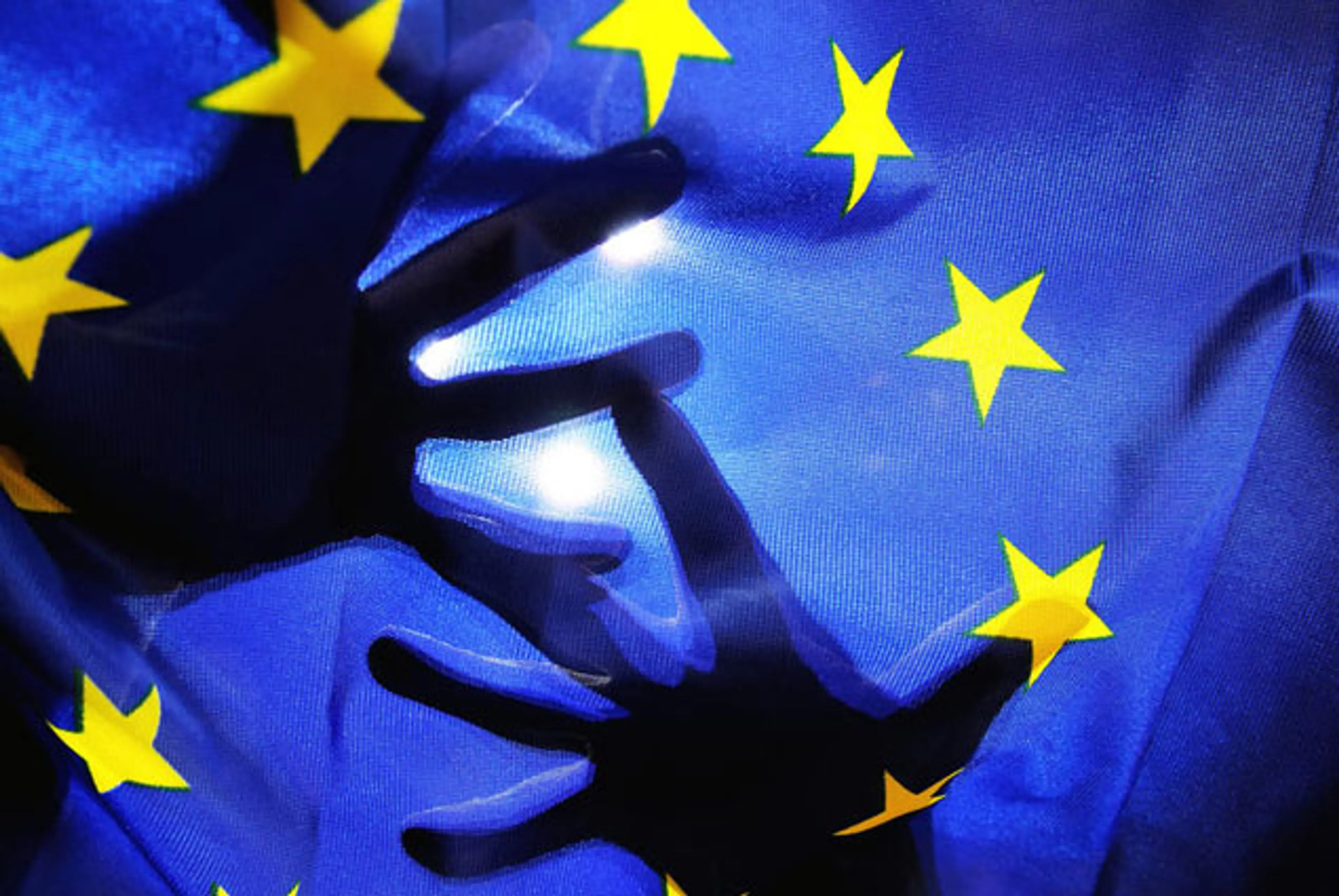 Капитал - Европе предсказали период политических землетрясений