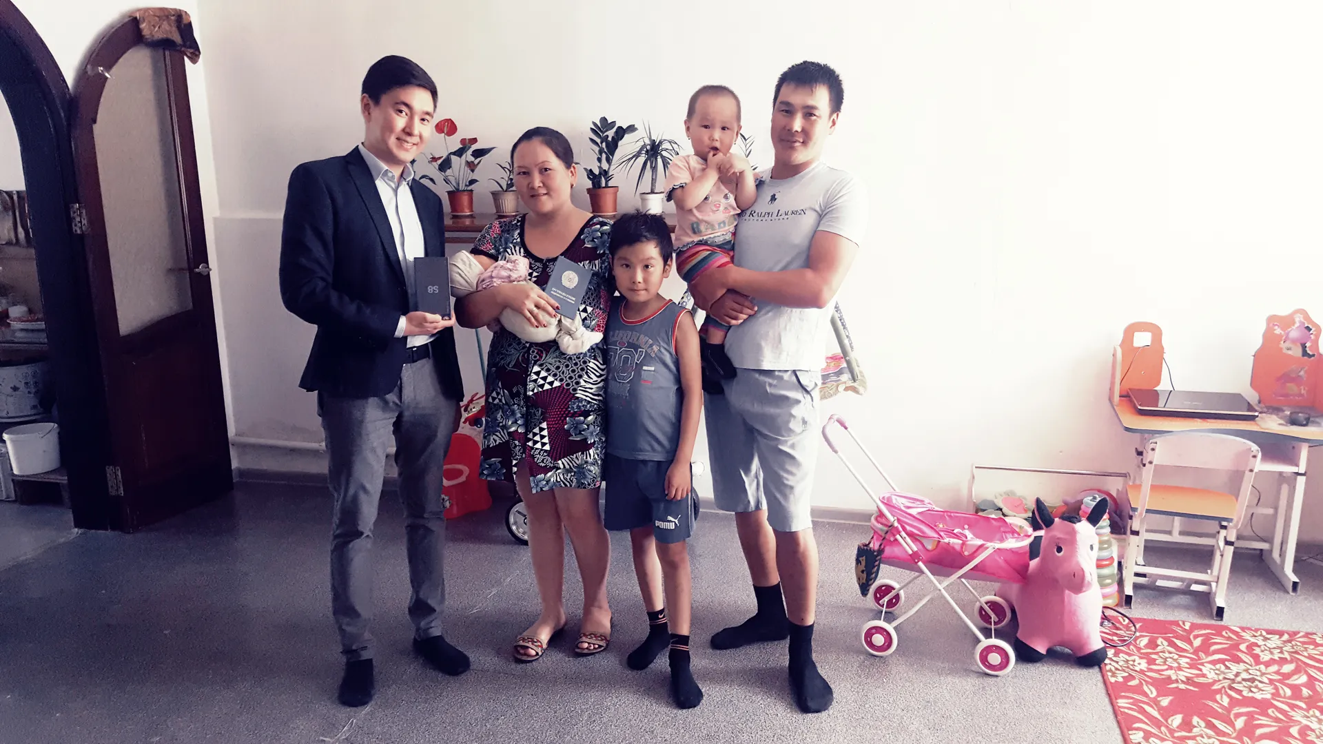 Капитал - Родители в Алматы дали дочери имя Талапай в честь интернет-магазина