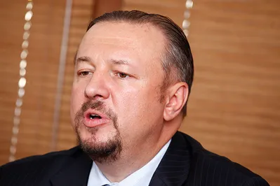 Правозащитник призывает акимат Алматы проверить торговые центры