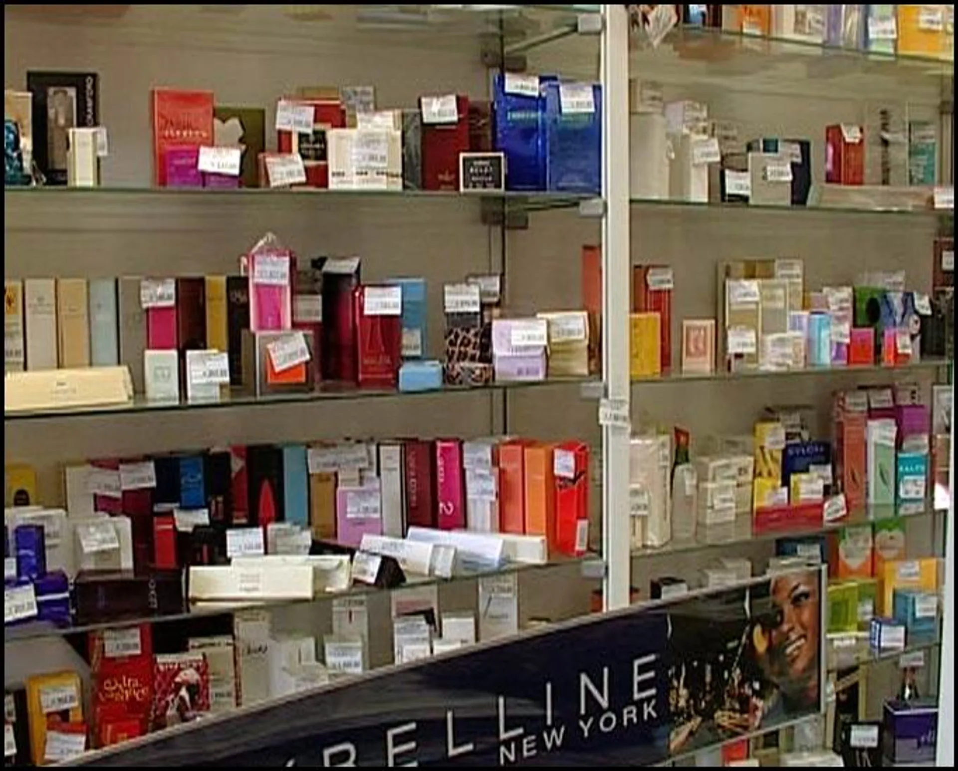 Капитал - В Казахстан завезено французских духов на $25 млн.