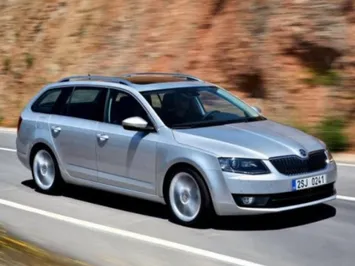 Первые фото универсала Skoda Octavia III