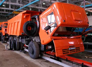 Капитал - Еще на 12% подскочили акции КамАЗа