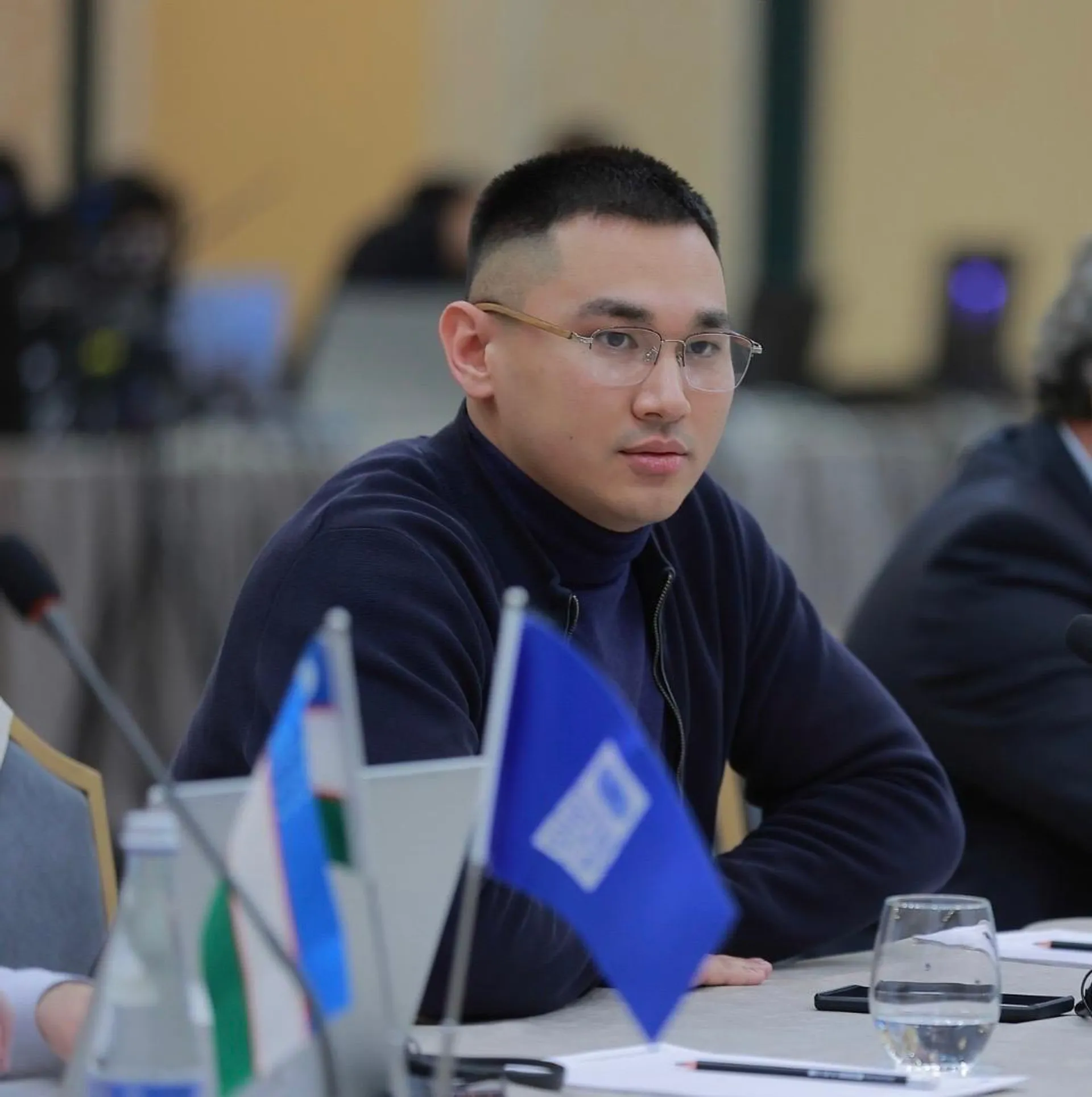 Капитал - Азиз Искаков: Госаппарат намерен оперативно решать необходимые вопросы