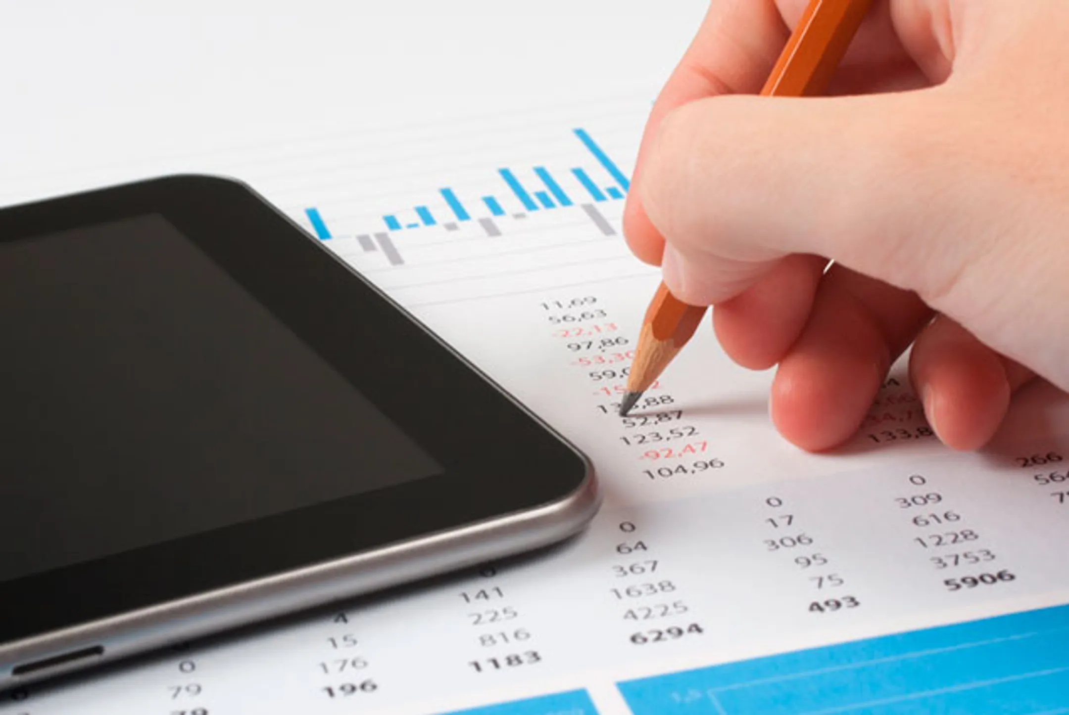 Собственниками 70% акций РФ оказались иностранцы - Image Kapital.kz