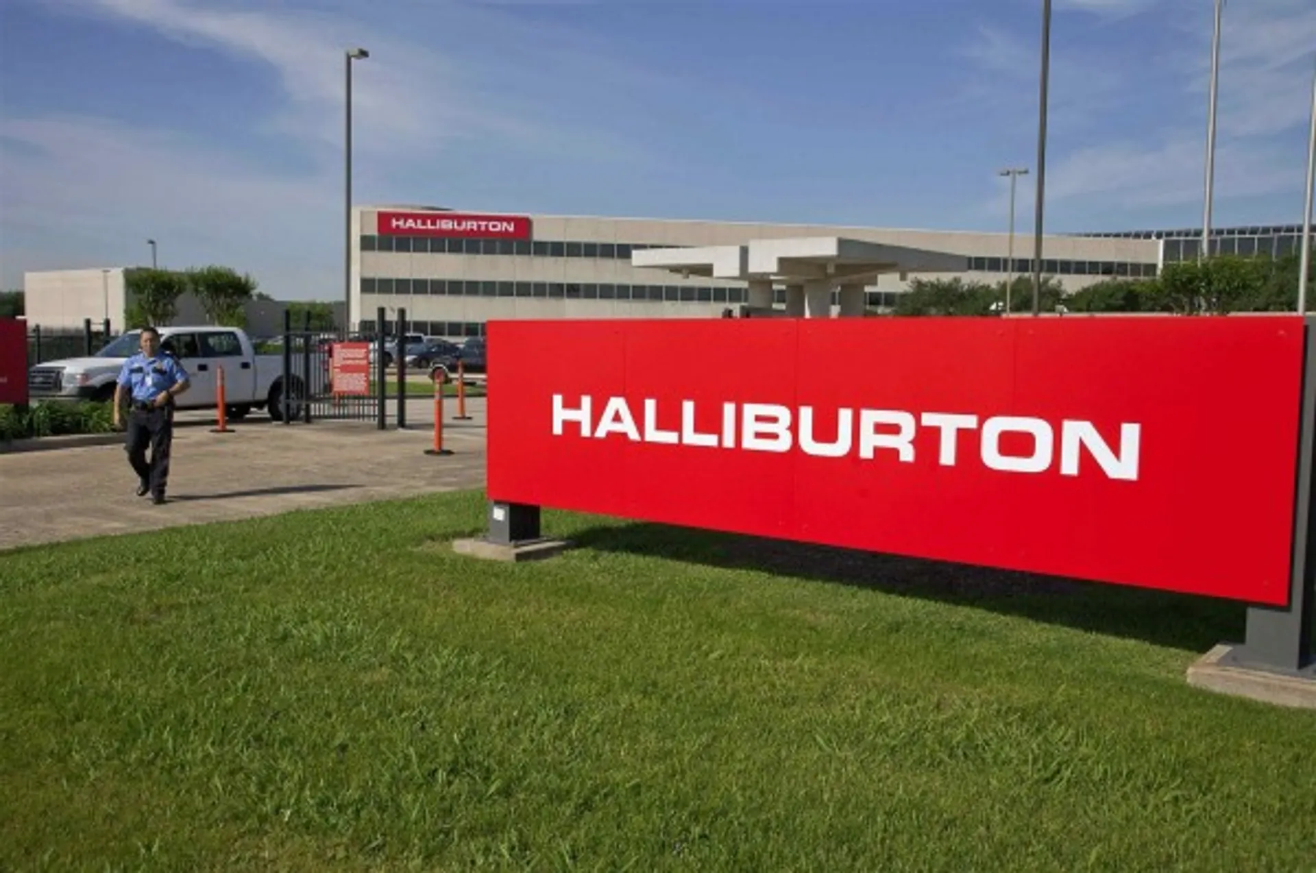 Капитал - Слияние Halliburton и Baker Hughes официально отменено
