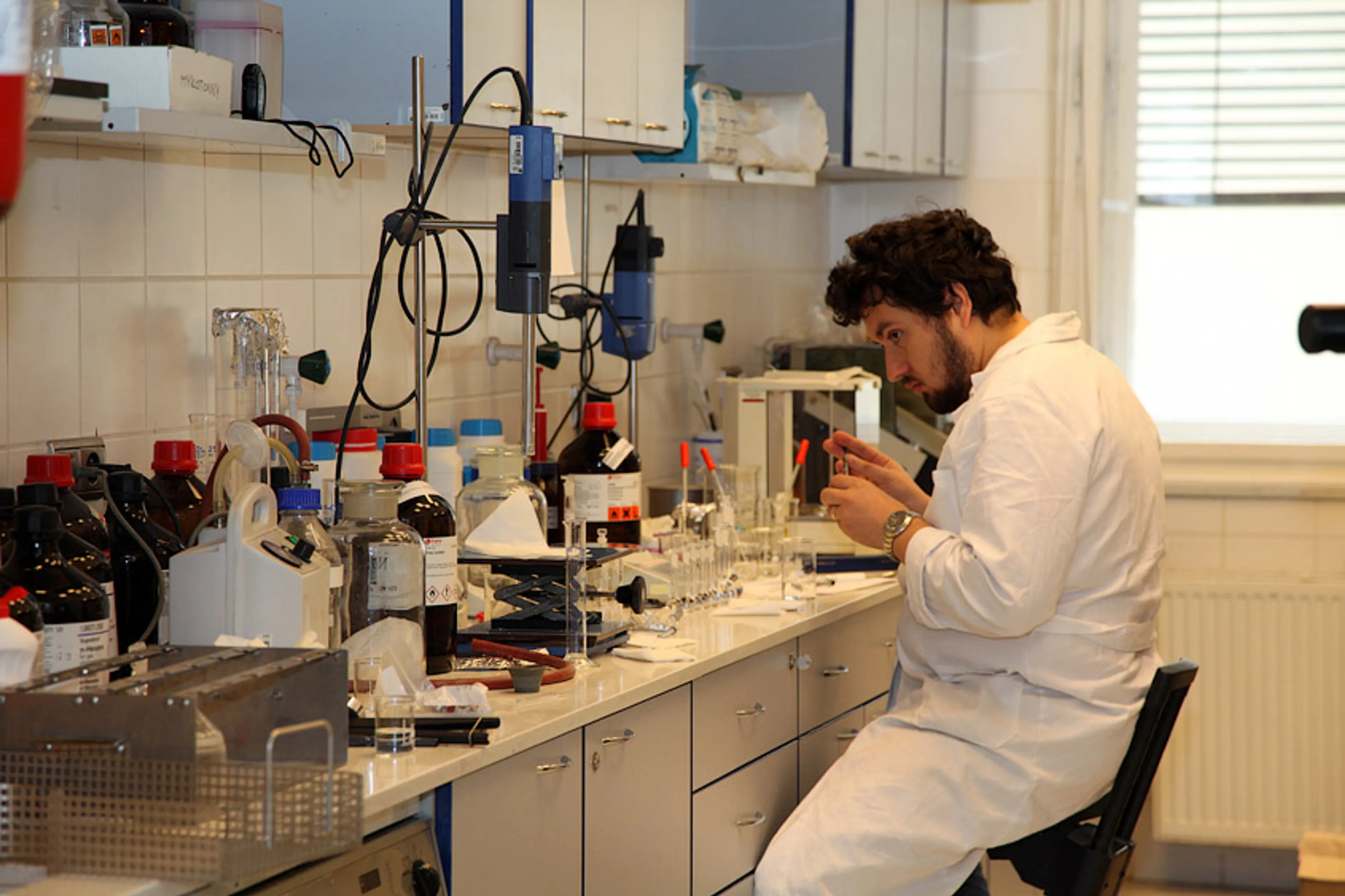 Капитал - В Актау создадут лаборатории по поверке  узлов учета нефти и газа