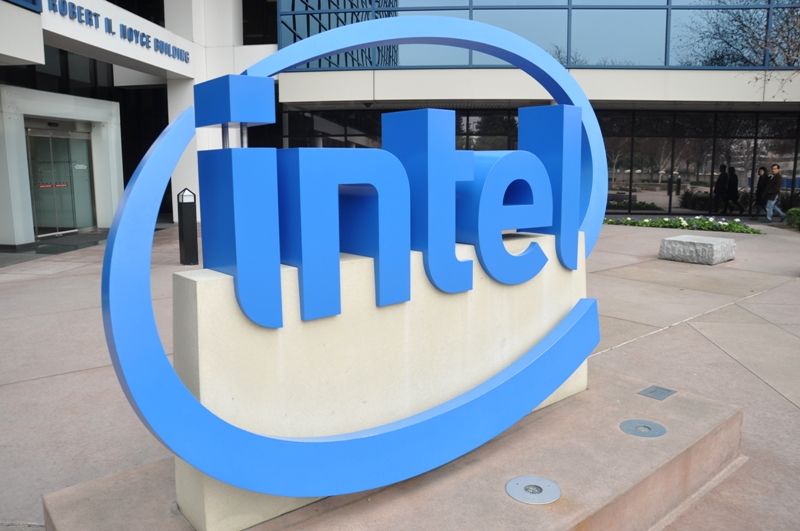 За год чистая прибыль Intel снизилась на 13% - Kapital.kz