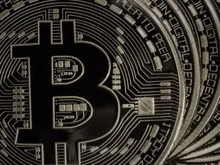 Капитал - Глава JPMorgan считает биткойн мошенничеством