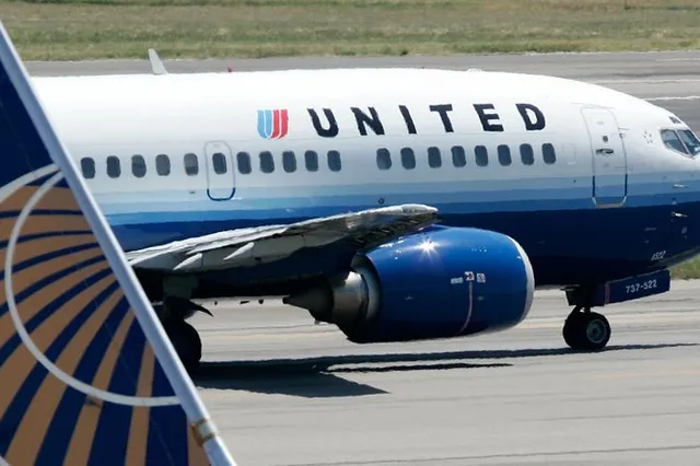 United Airlines потерял $600 млн после инцидента с пассажиром