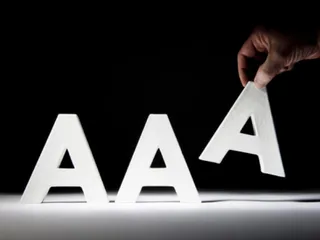 Капитал - США грозит снижение рейтинга