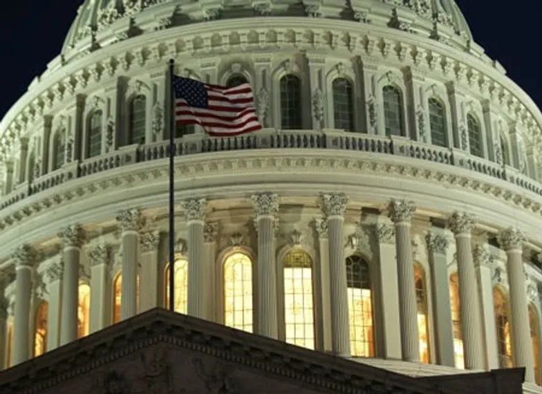 Капитал - США подозревают в превышении госдолга