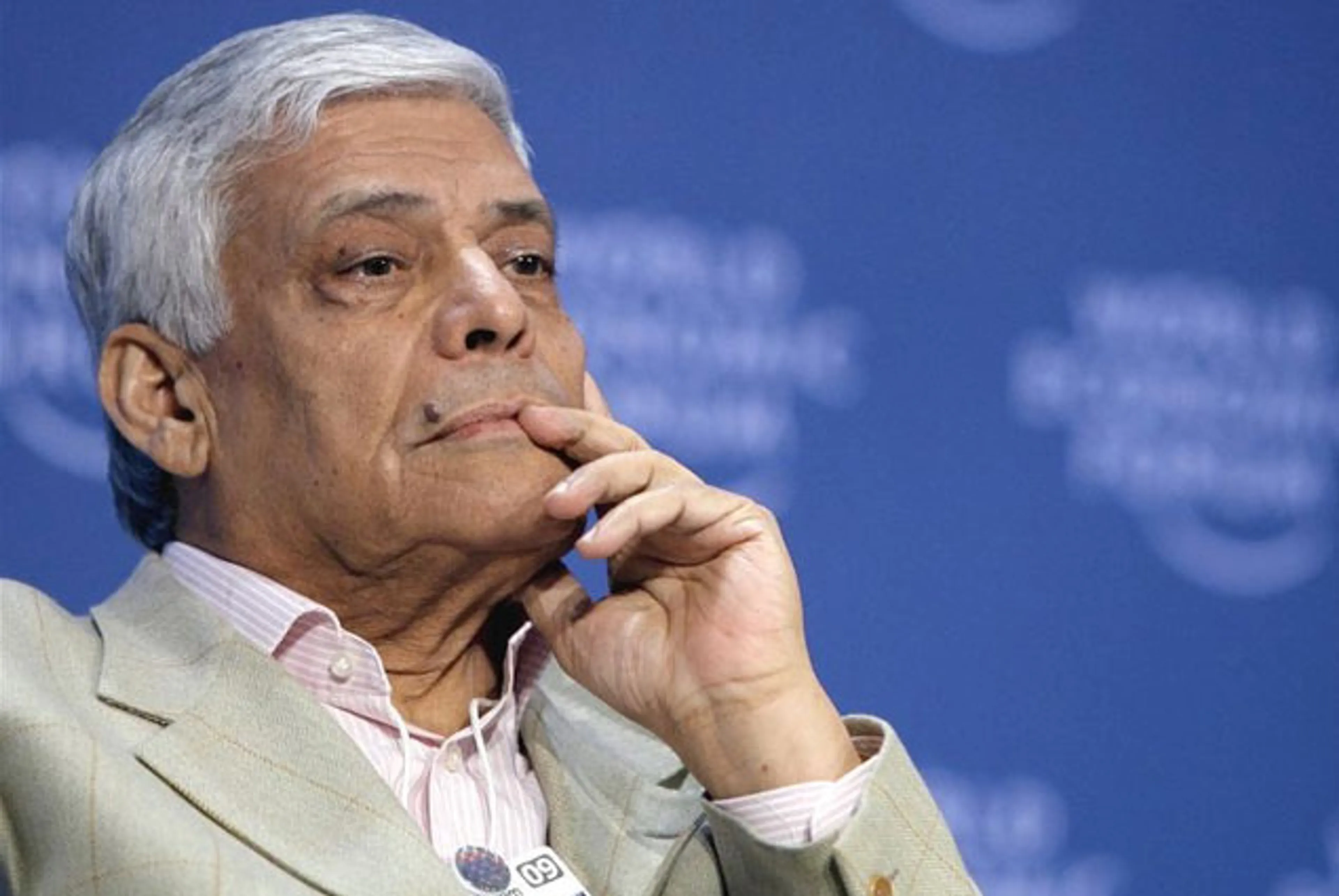 Капитал - ОПЕК сохранит в 2015 году объемы нефтедобычи