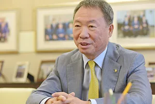 Капитал - Владислав Ли стал крупным участником Банка ЦентрКредит