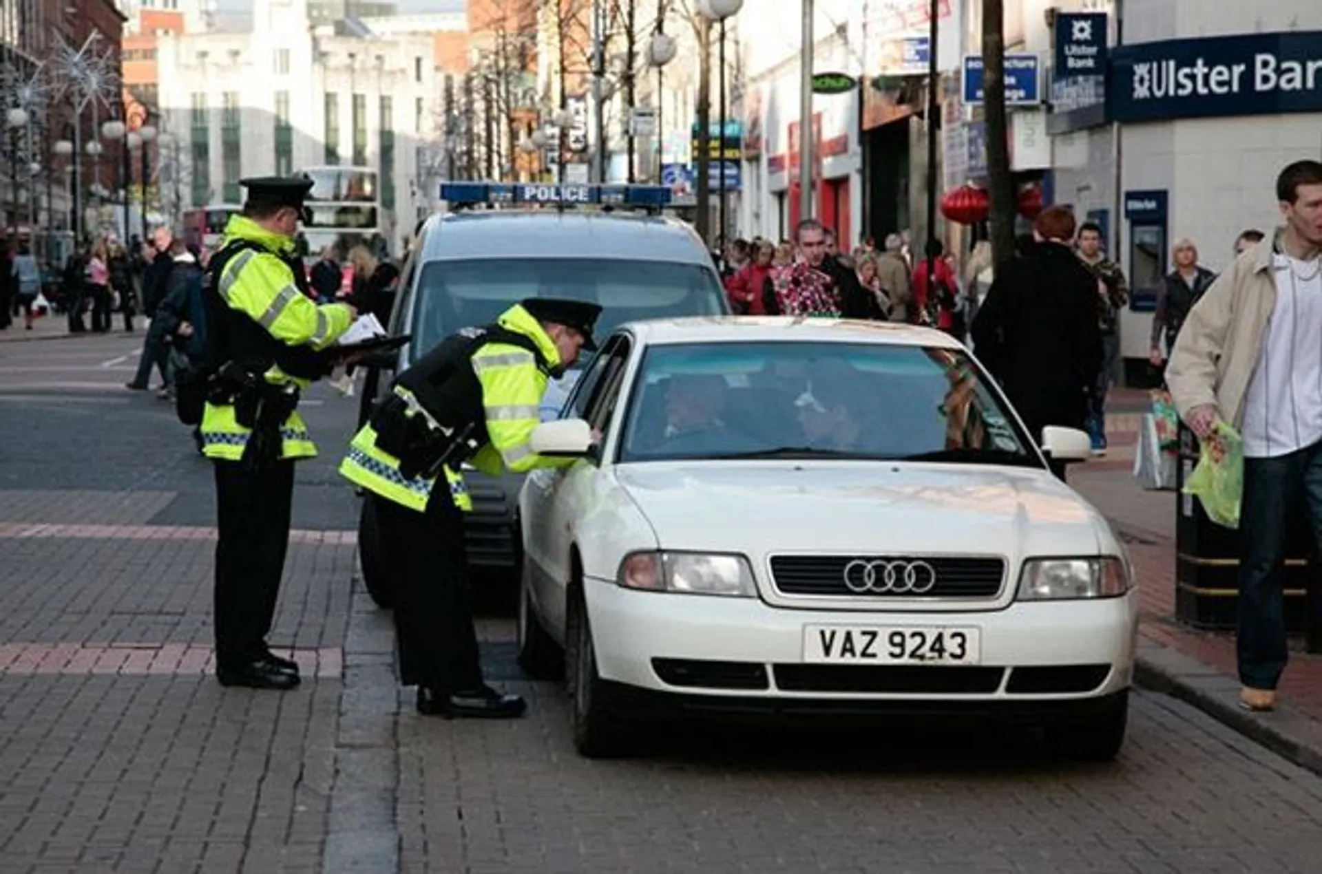 Капитал - Штрафы за нарушения ПДД в странах мира