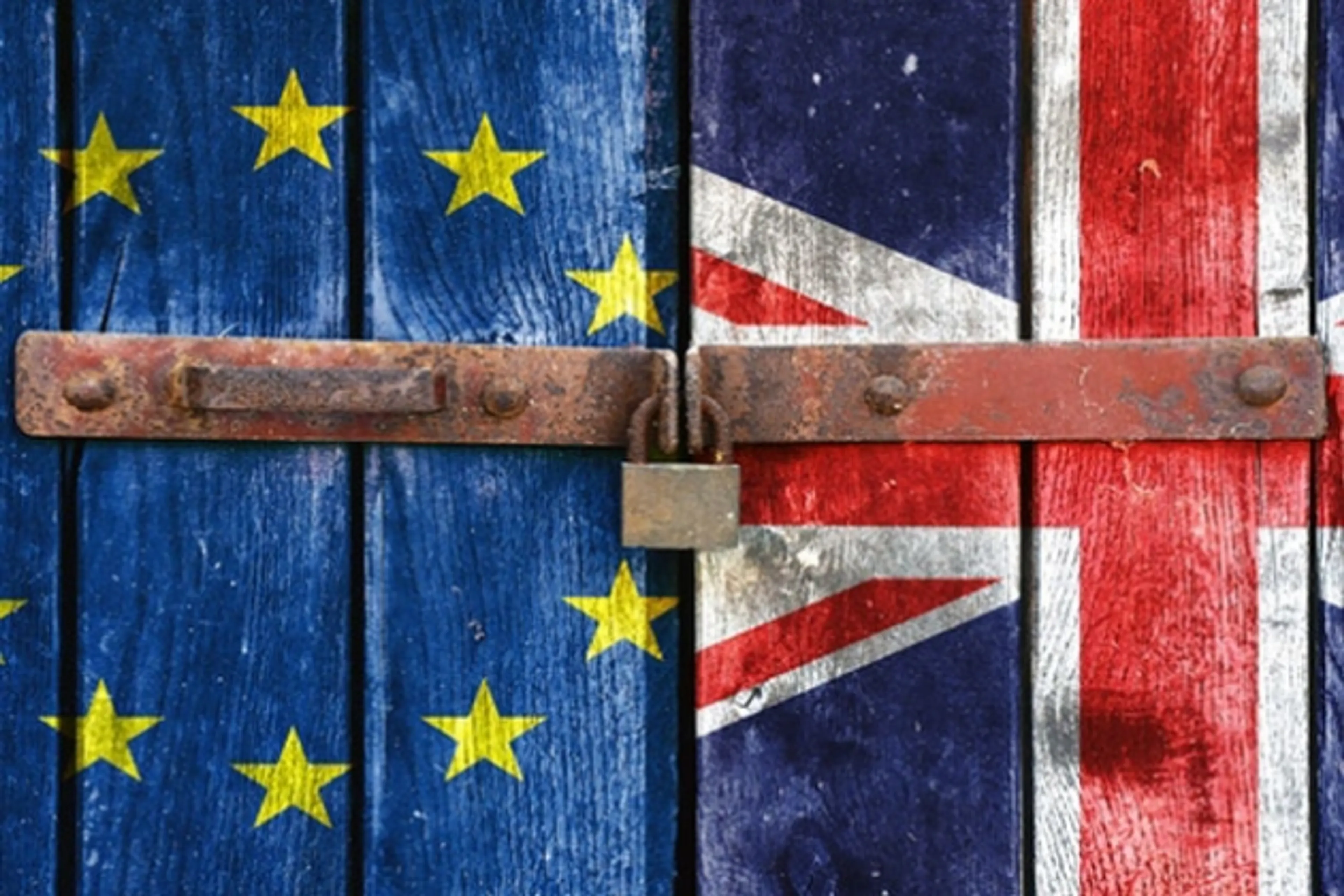 Капитал - Brexit грозит европейцам депортацией из Британии