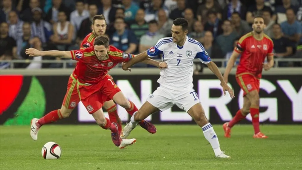 Капитал - Состоялись очередные матчи отборочного турнира Евро-2016