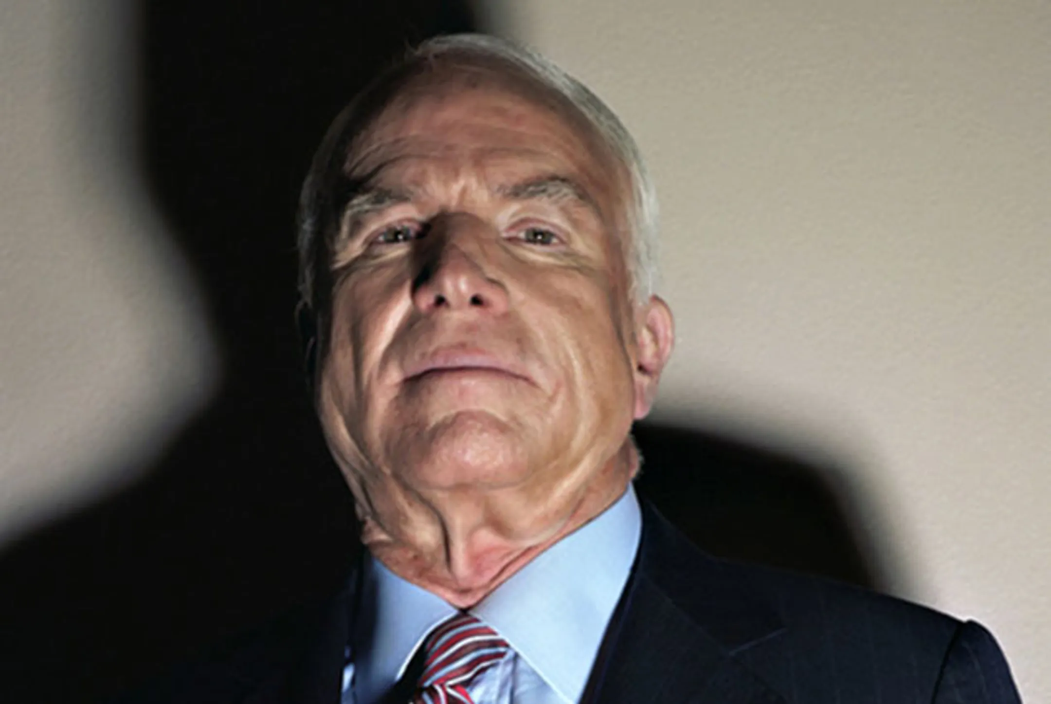 Маккейн высказался о применении запрещенного оружия в Украине - Image Kapital.kz