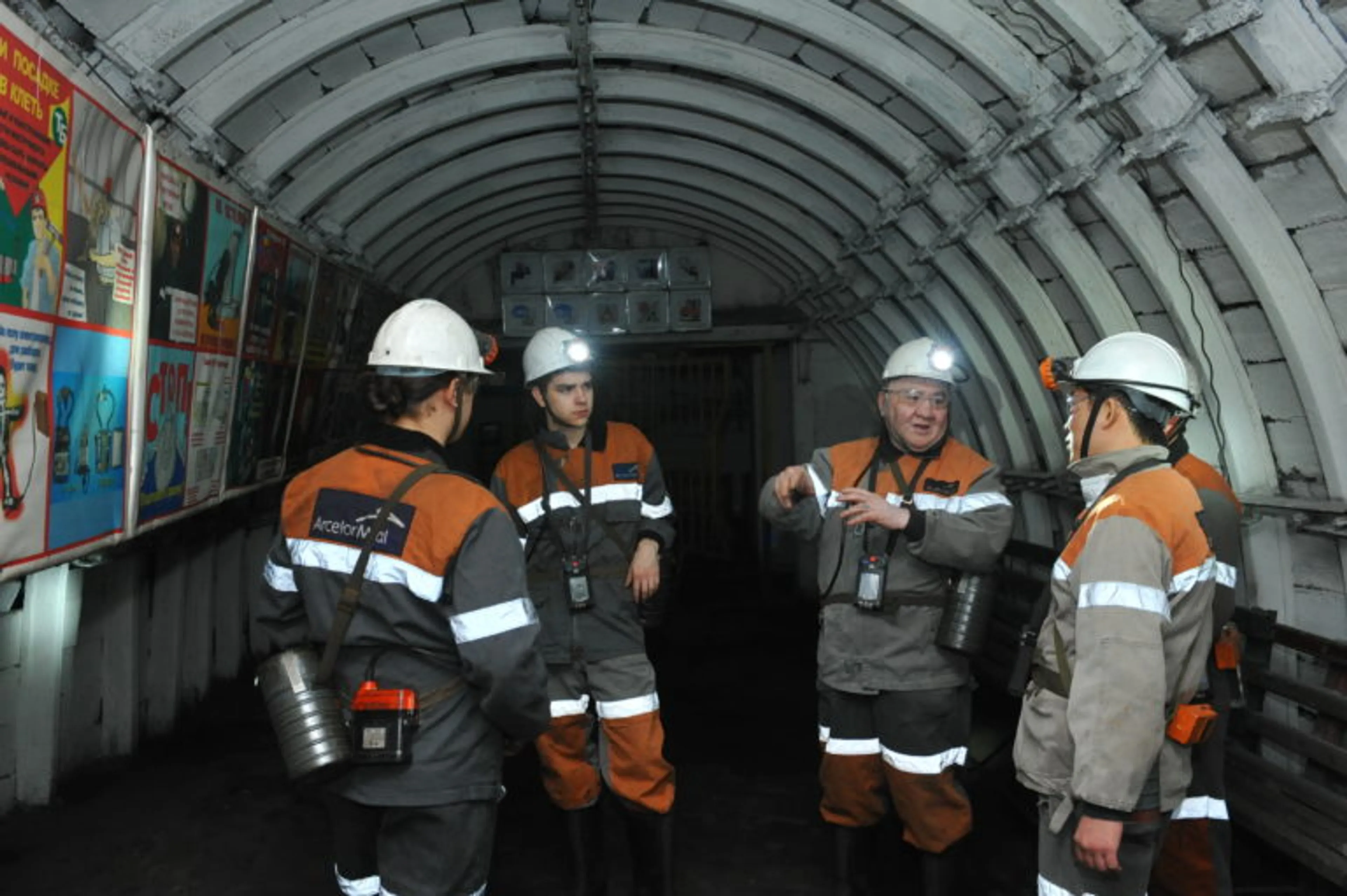 Капитал - Добыча ведется на 4 из 8 шахтах «АрселорМиттал Темиртау»