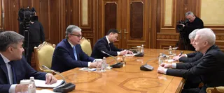 Капитал - Касым-Жомарт Токаев встретился с помощником Президента России
