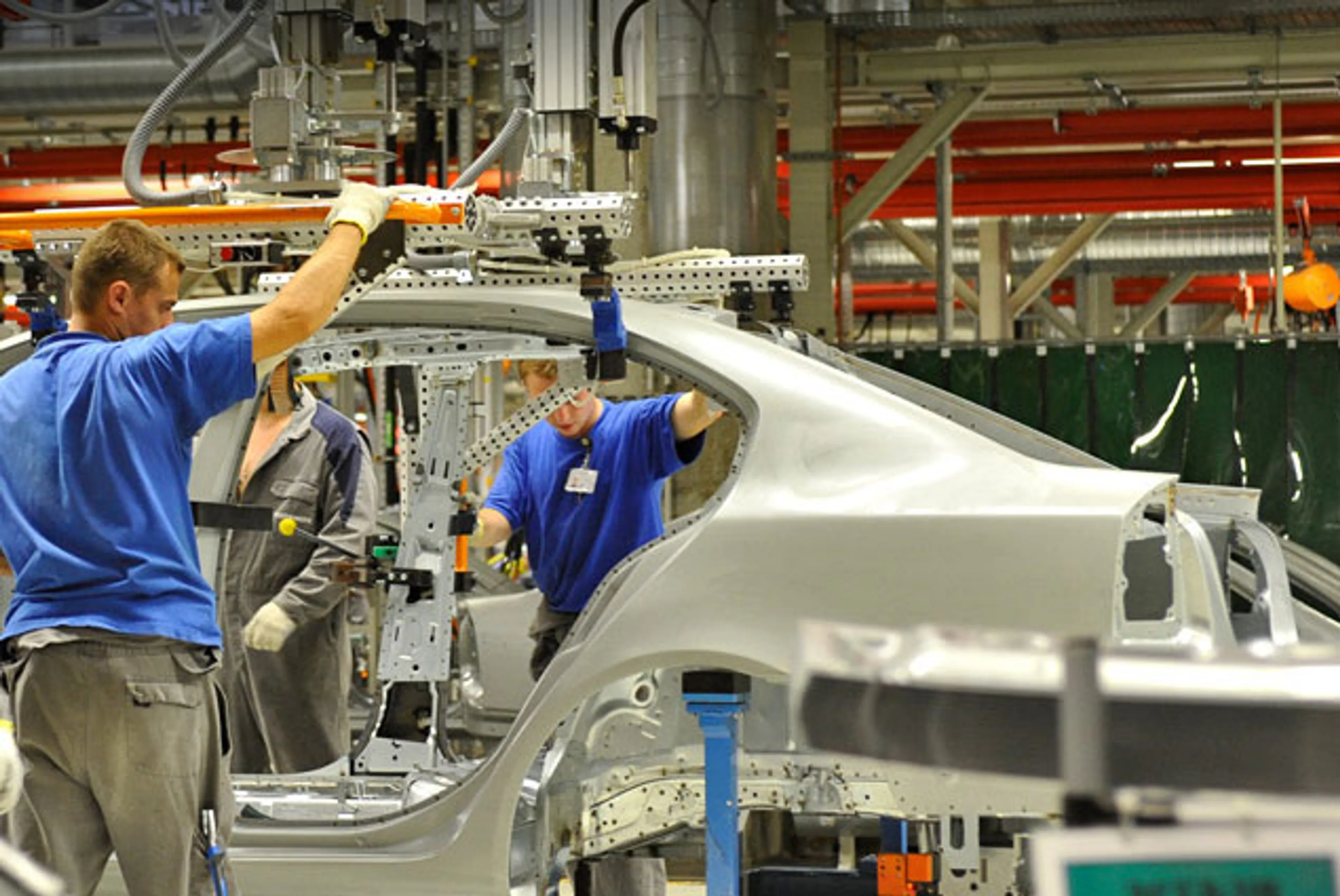 Капитал - Усть-Каменогорский завод будет выпускать 120 тысяч машин в год