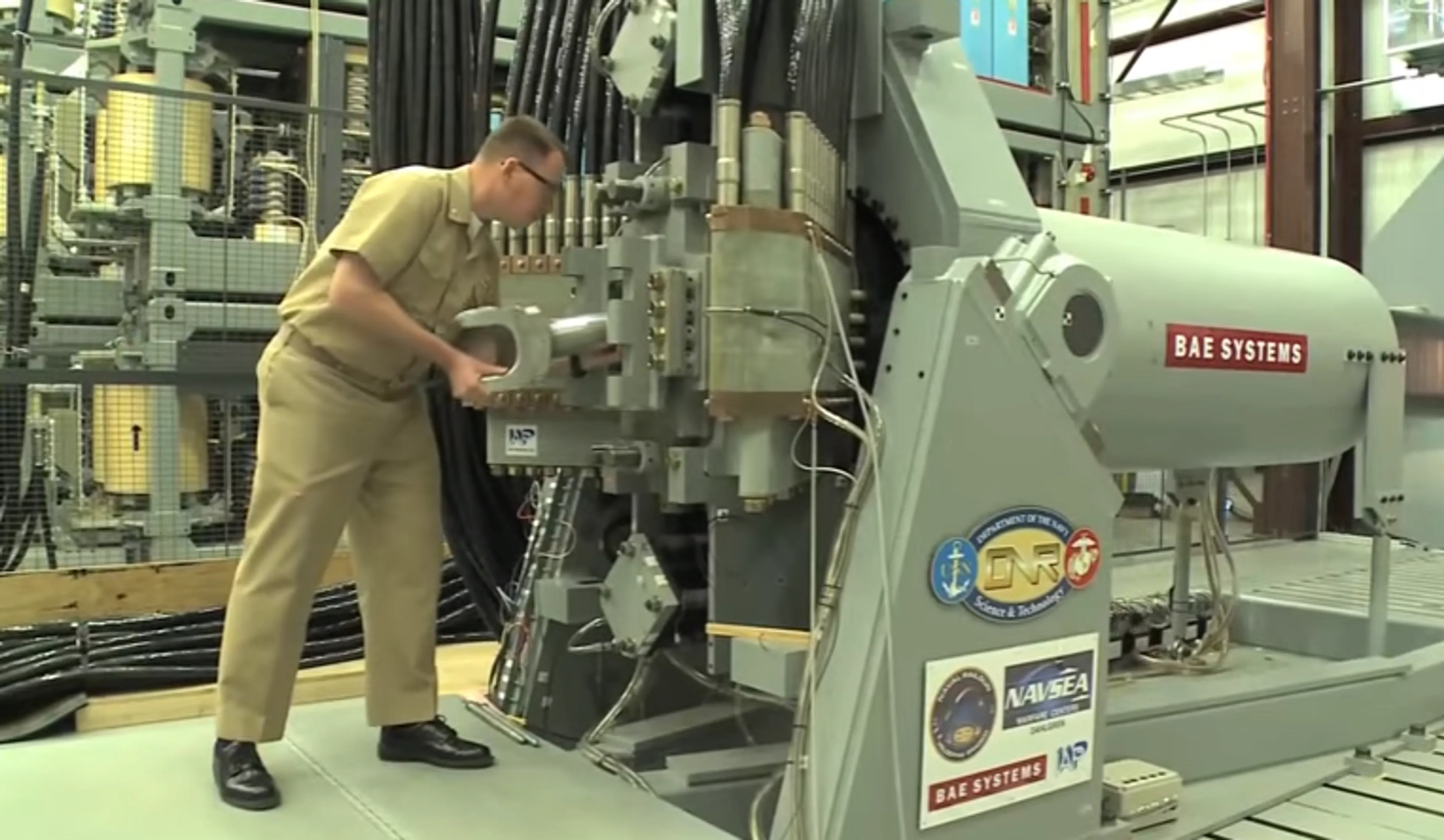 Капитал - Новое оружие США