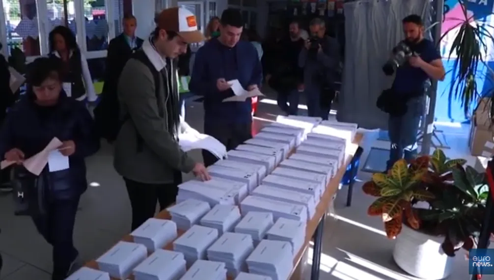 Капитал - В Испании прошли внеочередные парламентские выборы