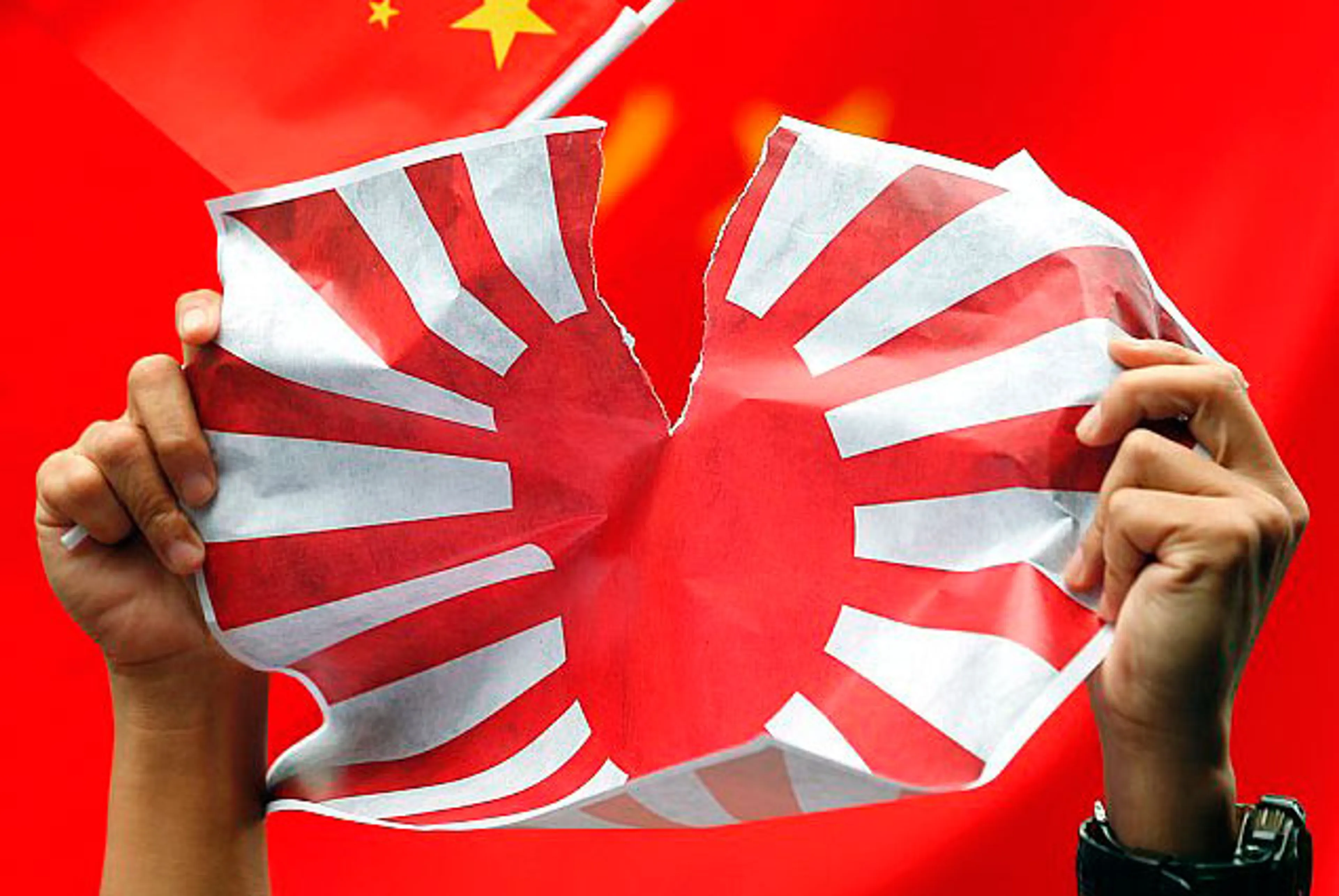 Капитал - Большинство китайцев ожидают начала войны с Японией к 2020 году