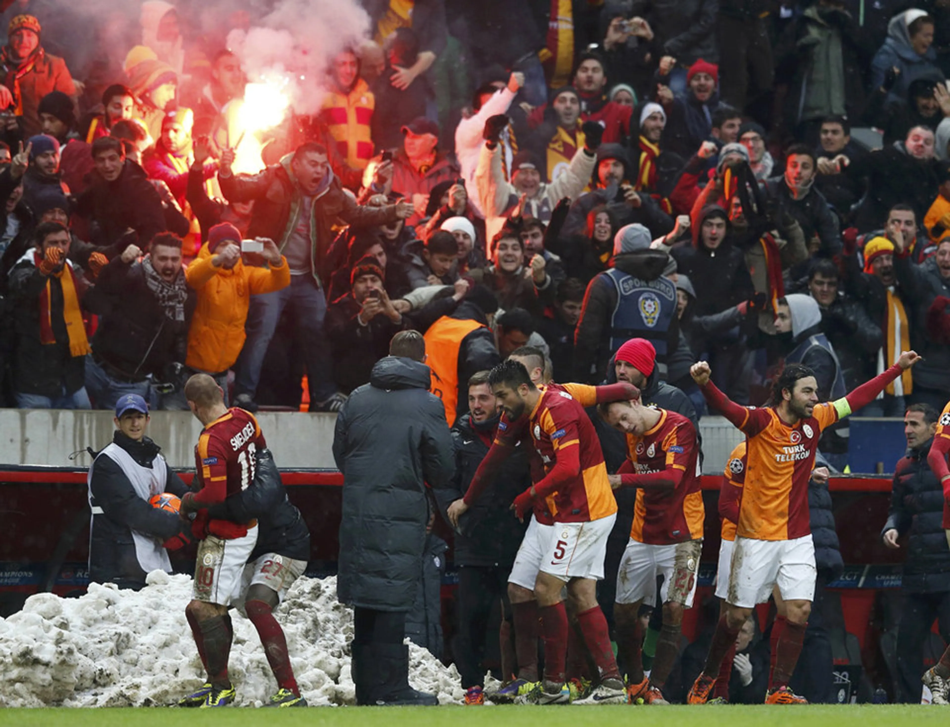 Капитал - «Галатасарай» вышел в 1/8 финала Лиги чемпионов