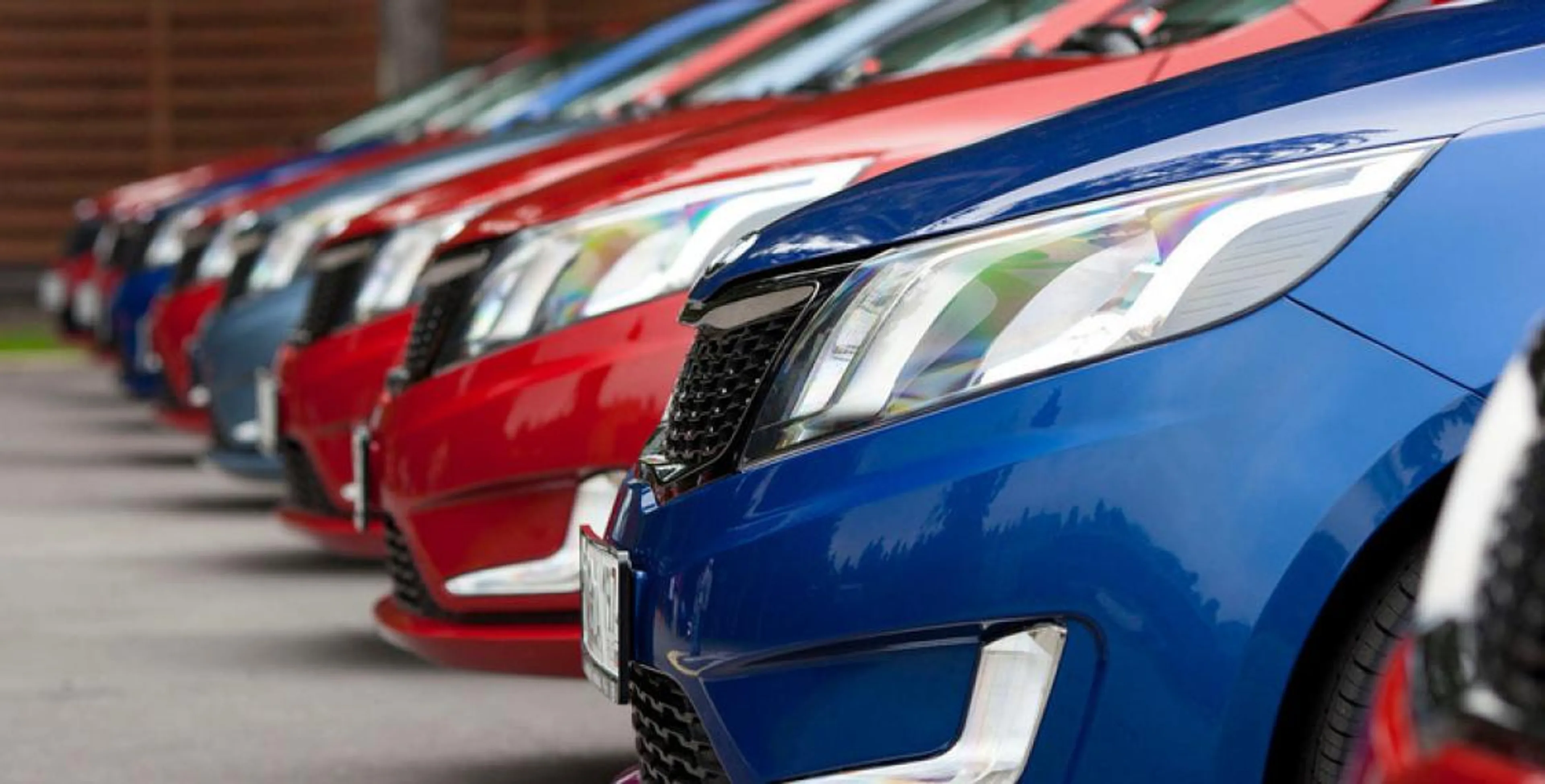 Капитал - За нарушение правил служебной этики накажут 20 чиновников