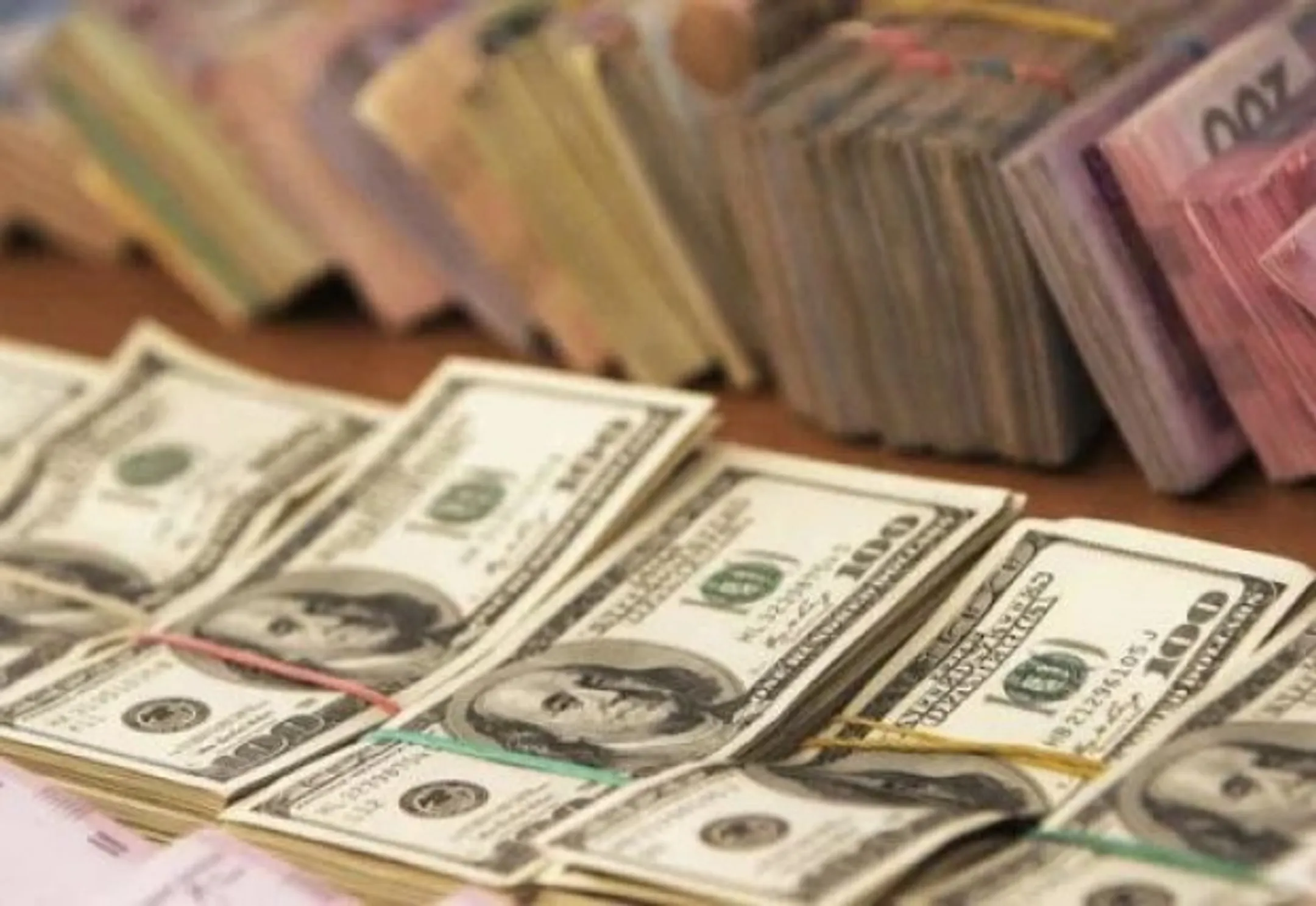 Объем операций по паре KZT/USD за месяц вырос почти на 42% - Image Kapital.kz
