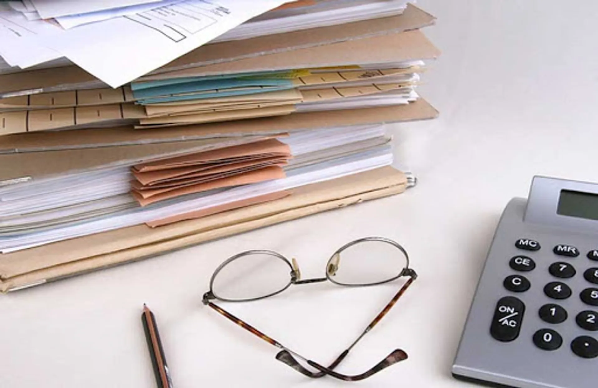 Капитал - Минторговли подсчитало нанесенный кыргызскими перевозчиками урон казне