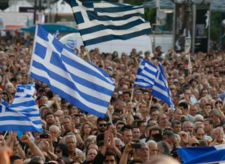 Капитал - ЕС рассмотрит третью программу помощи Греции в ноябре