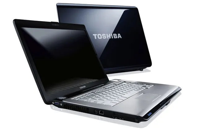 Toshiba реорганизует производство ноутбуков