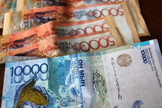 8 должностных лиц воинской части обвиняются в хищении 547 млн тенге